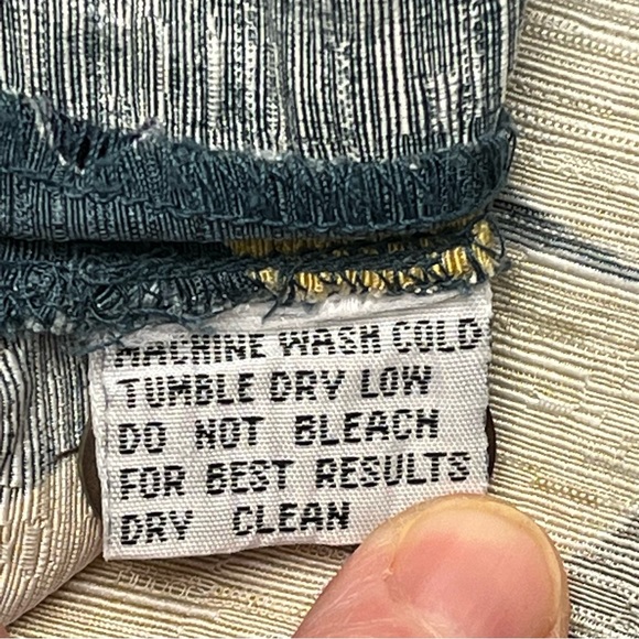 Vintage Tommy Bahama 100% Silk Hawaiian Floral Button Up Short Sleeve Shirt  L - Picture 12 of 13